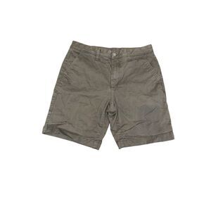 Green men’s chino shorts (32)
